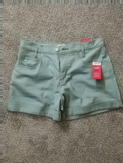 Women's Levi Strauss shorts
