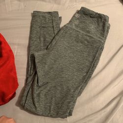 New Balance grey legging / yoga pants