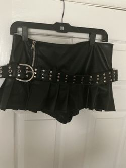 Black faux leather mini skort