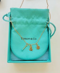 Rare Tiffany & Co 18K Rose Gold Match Snowflake Turquoise Charm Pendant Necklace 18"