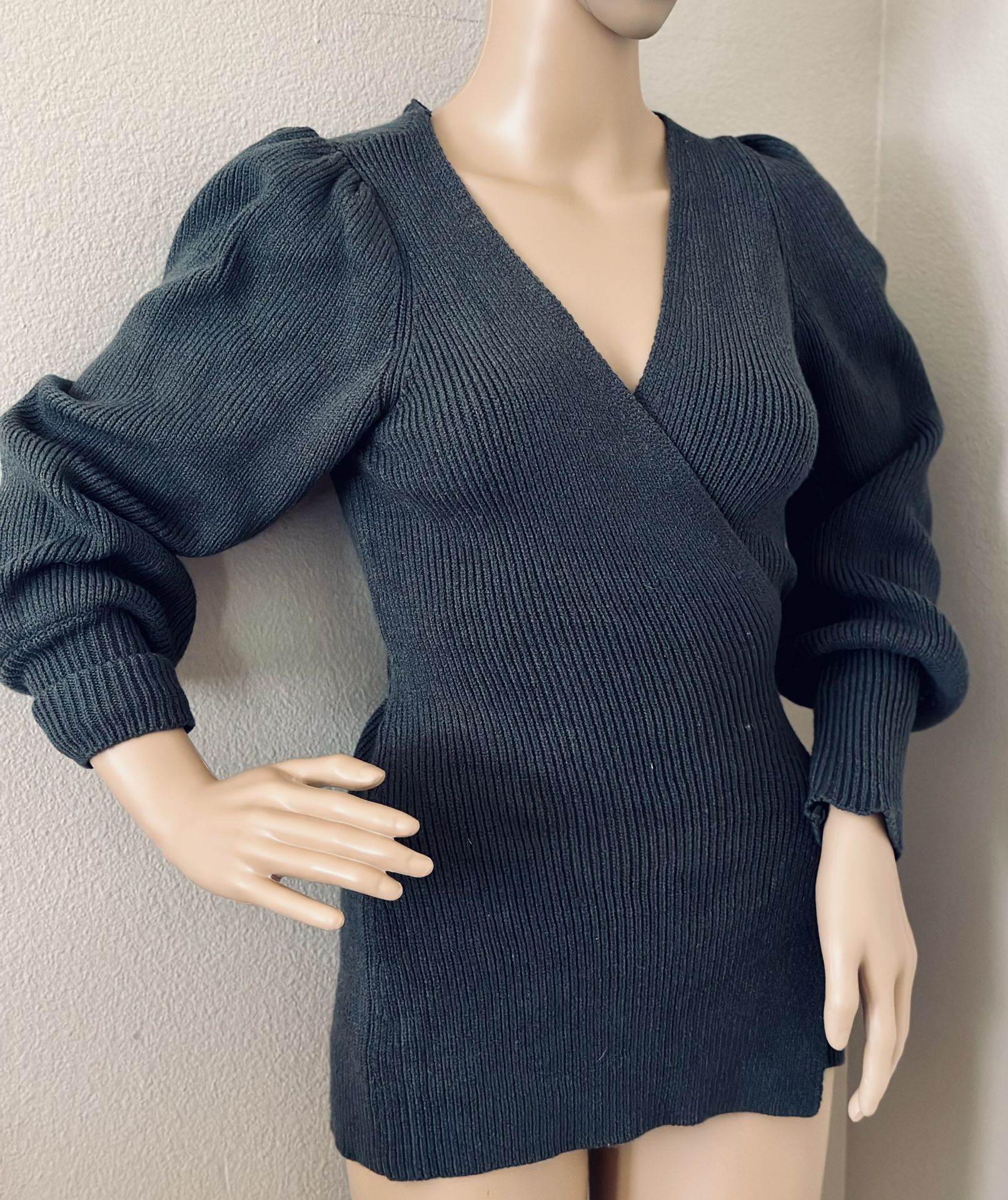 Army Green  Sweater Medium 