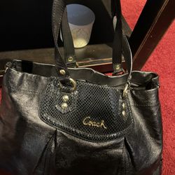 Coach Large Tote 