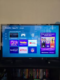Philips 32" Roku Smart TV