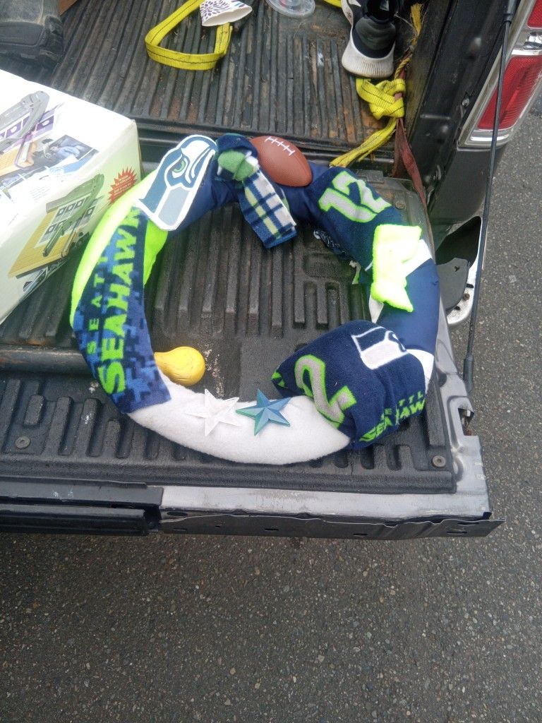 Seattle Seahawks Christmas Whreath