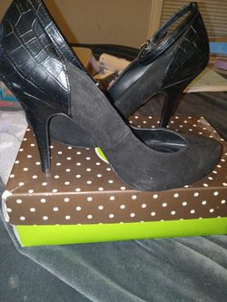 Brand New Suede High Heels 