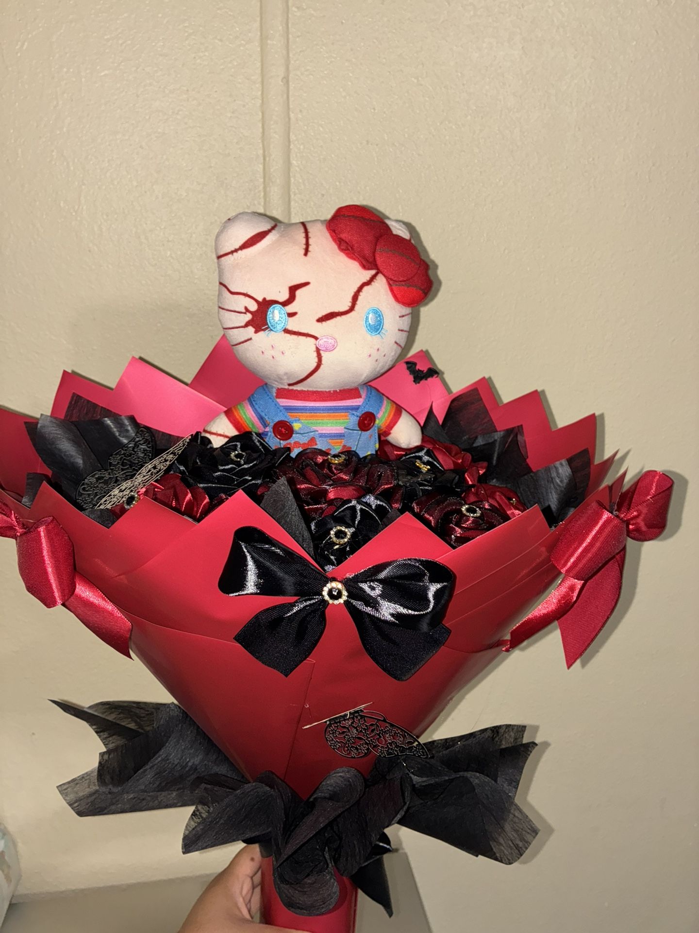 Spooky Halloween Bouquet/ Eternal Roses / Rosas Eternas