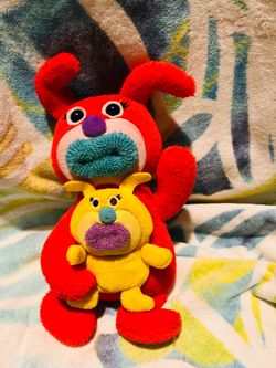 Fisher Price Sing-A-Ma-Jigs Duets Red Yellow-sings