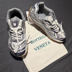 Bottega Venetta Orbits 