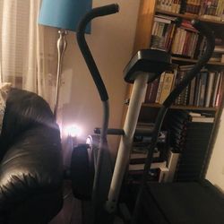 Elliptical Exercise Machine 