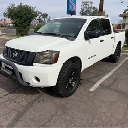 2014 Nissan Titan S