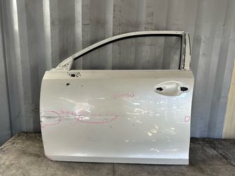2011 - 2017 LEXUS CT200h FRONT LEFT DRIVER SIDE DOOR SHELL OEM