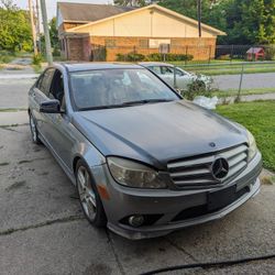 2010 Mercedes-Benz C-Class