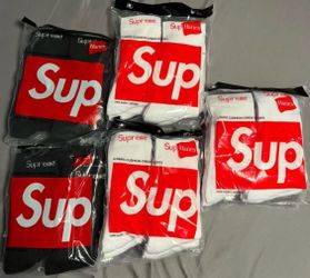 Supreme Socks