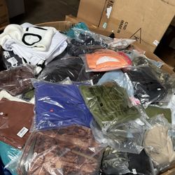 1000 pieces of clothing for wholesale 