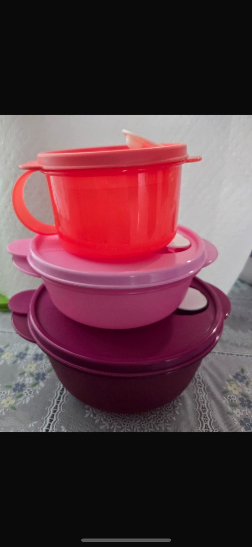 All Use Tupperware Set