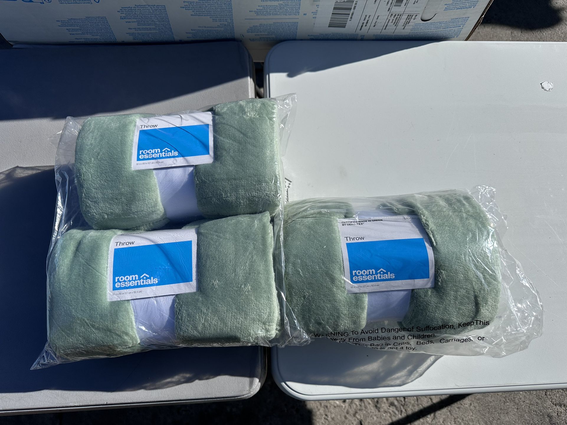 Plush Throw Blanket Green - Room Essentials™: Soft, Midweight, Machine Washable, 50x60 inches