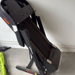 Treadmill 