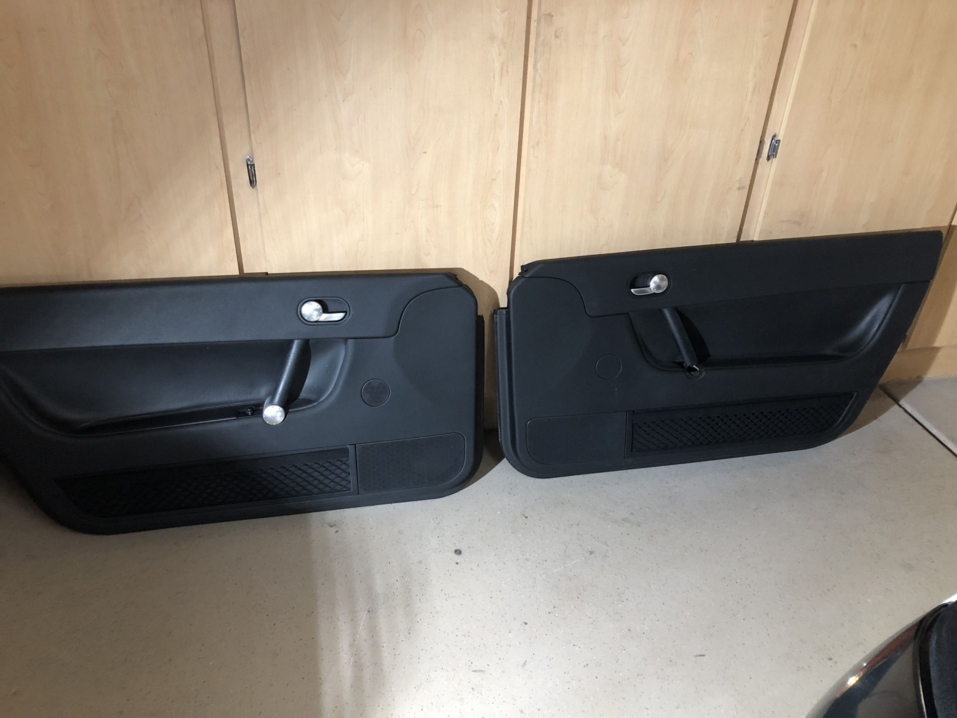 Audi TT MK1 2000-2006 Black Leather door panels