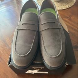 New Dress Shoes Sz 11