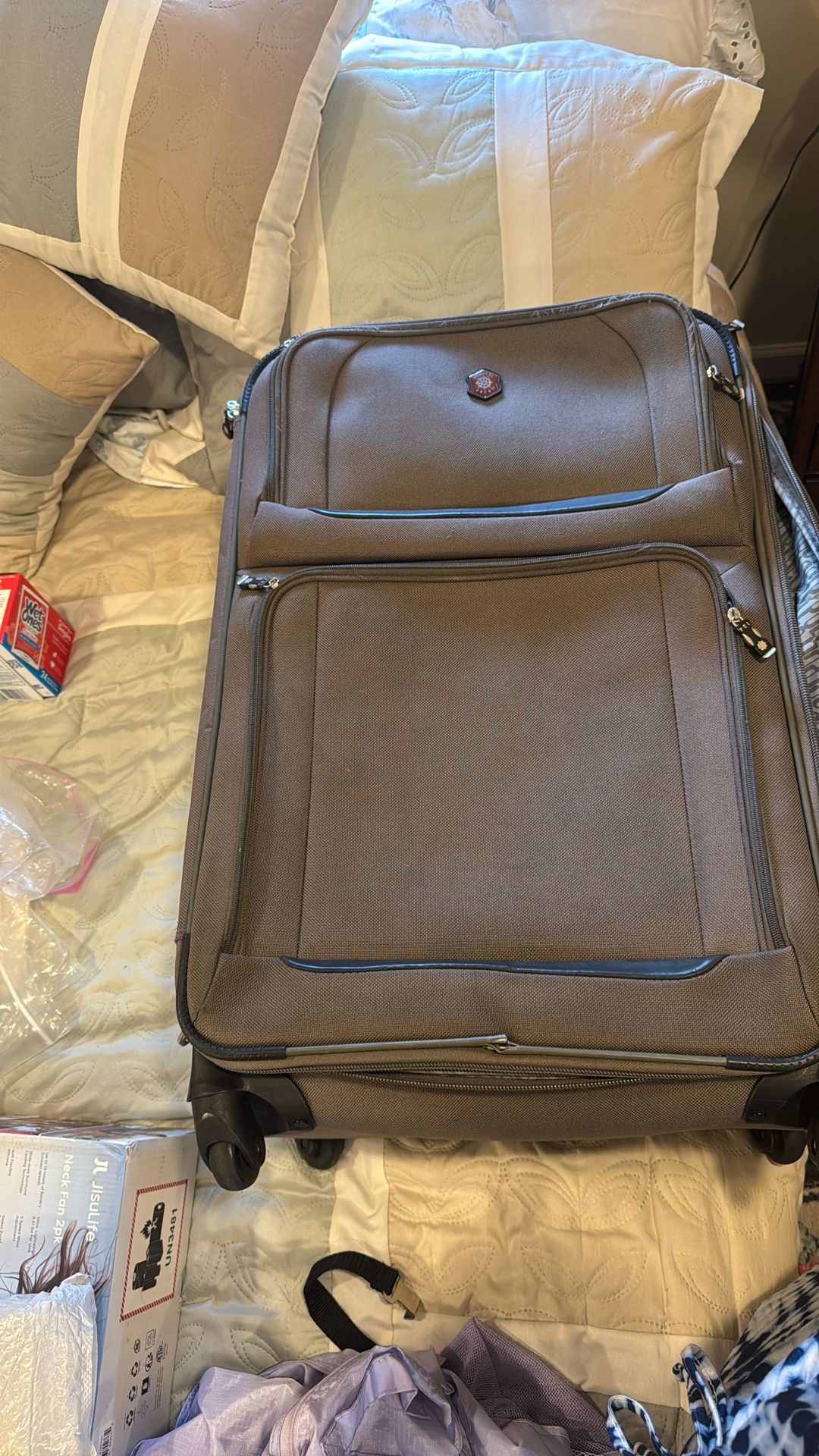 Tan Suitcase (28x18x12deep)