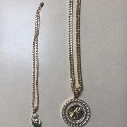 Necklace 
