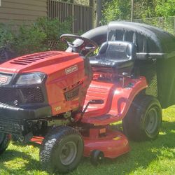 CRAFTSMAN T1200 RIDING LAWN MOWER TRACTOR 