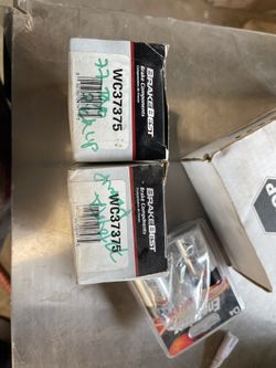75-79 Toyota Pick Up Brake Cylinders 