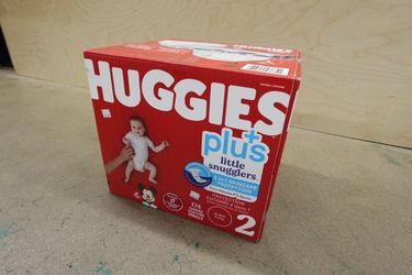 Size 2, 174 Count Huggies Plus Little Snugglers Diapers, Disney Baby