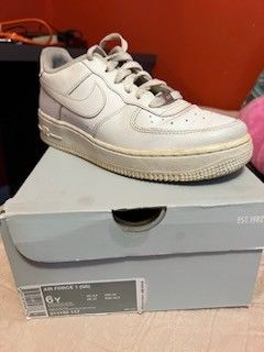 Used Youth Air Force 1
