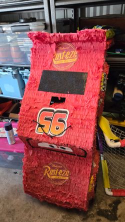 Lightning McQueen Cars Piñata