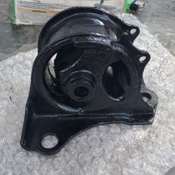 Rear  Motor Mount  Honda Civic 