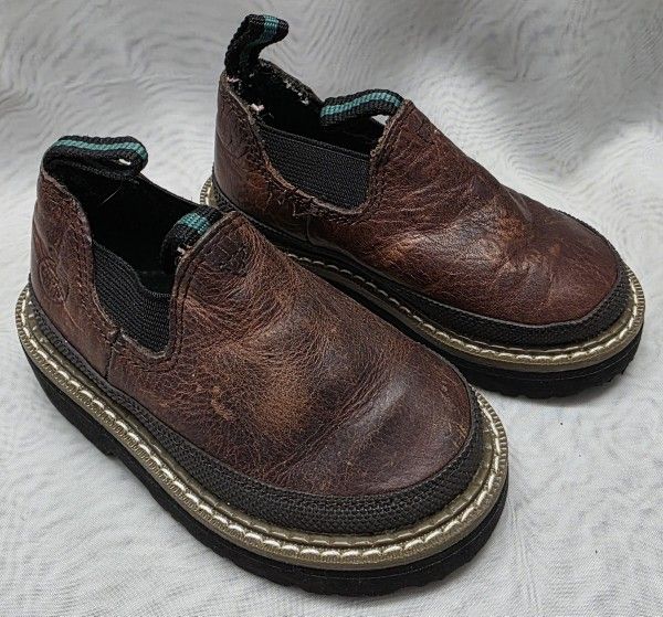 Georgia Romeo Boys Slip On Shoe Size 5.5