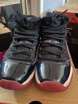 Bred 11s Size 6Y