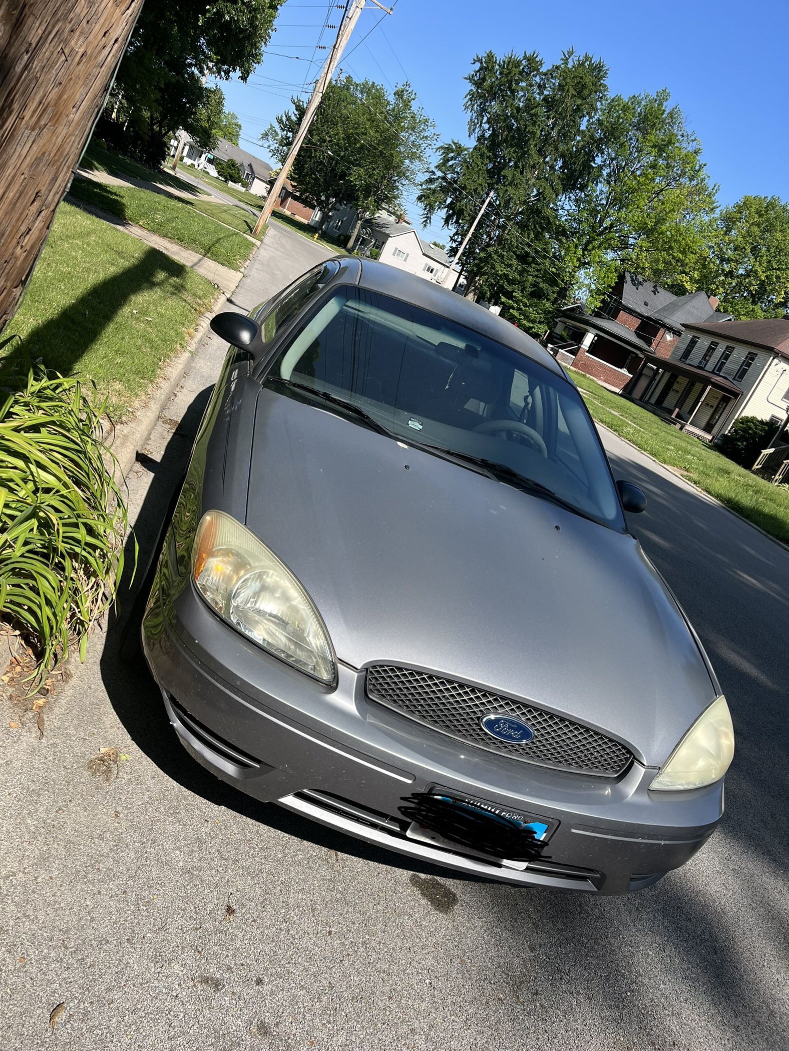 2006 Ford Taurus