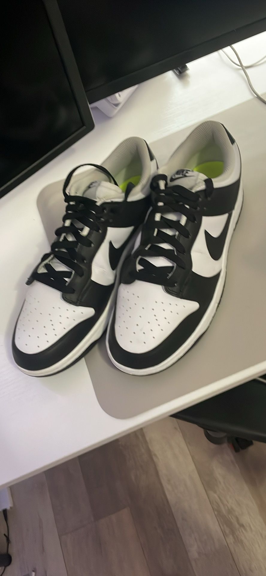 Nike Panda Dunks
