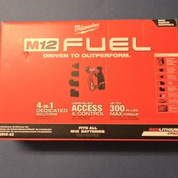 Milwaukee FUEL 12V 4-in-1 Installation Drill Driver Kit with 4-Tool Heads Brand New No Low Offers/Trades, Pls. Pick up in Burien Yes Available