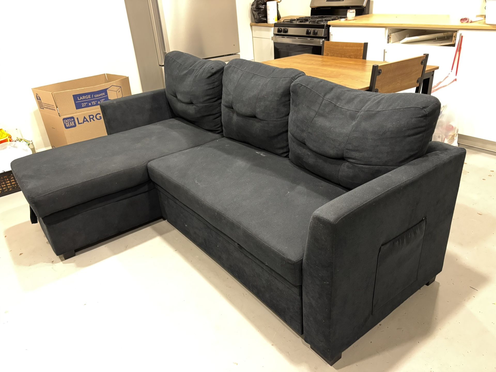 Detachable Pull Out Couch
