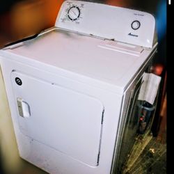 Laundry Dryer Amana Electric (Works Fine)