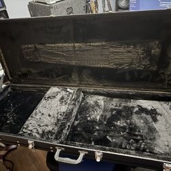 Gator Bass Case- Fits Jazz/Precision
