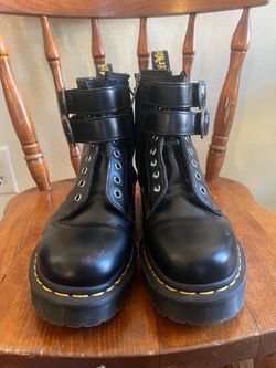 Doc Marten’s Boots size 7