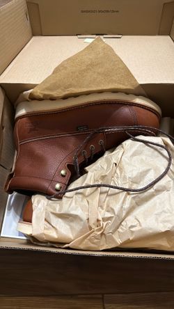 Work shoes