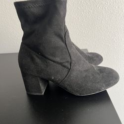 Black Boots