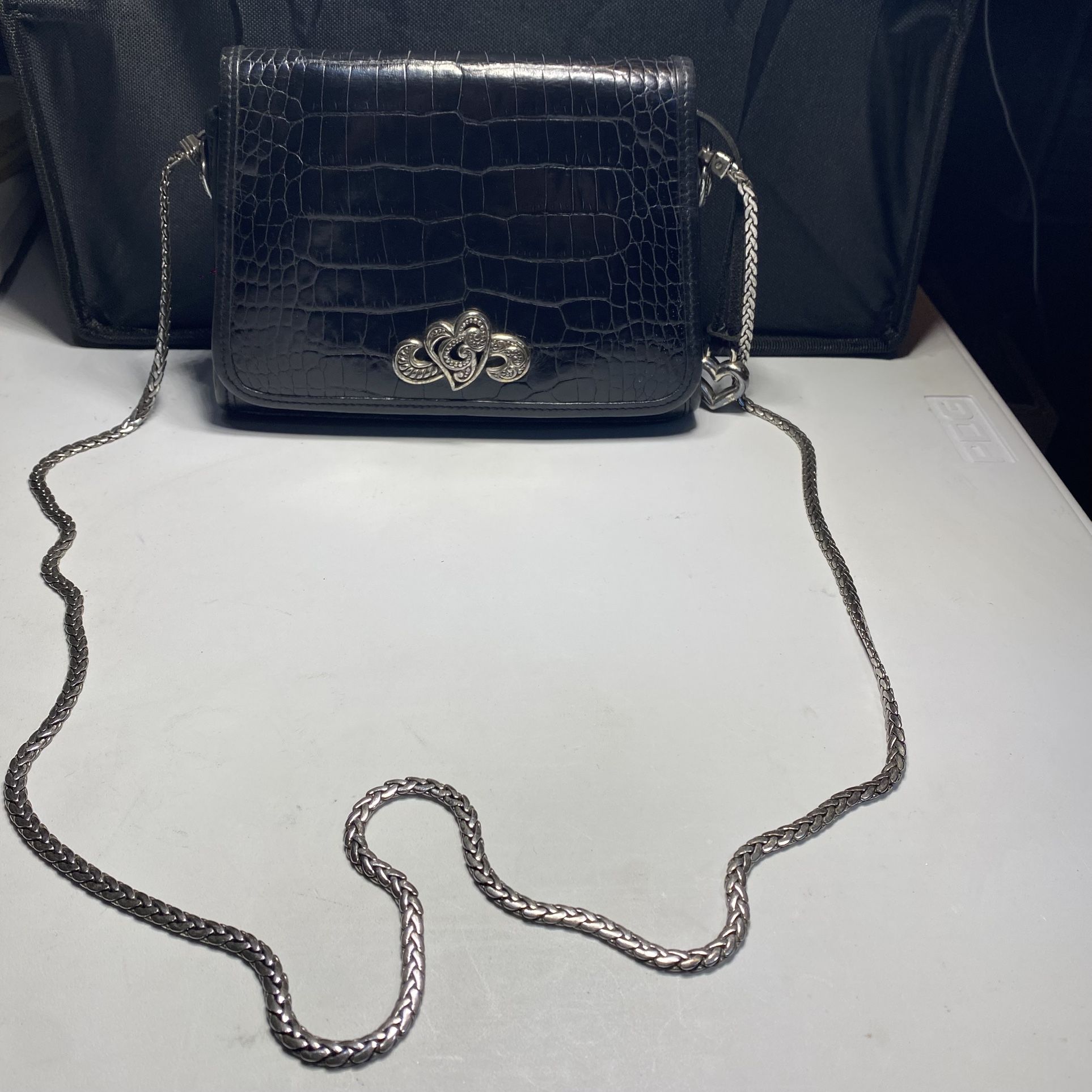 Vtg Brighton Crossbody Purse W Silver Colored Metal Strap