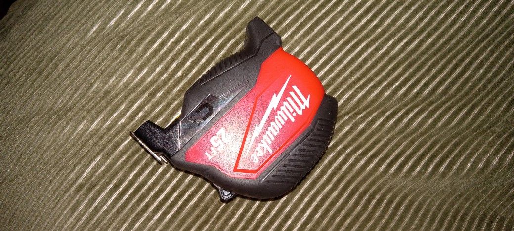 Brand New 25 Foot Magnetic Tip Super Heavy Duty Blade Tape Measure