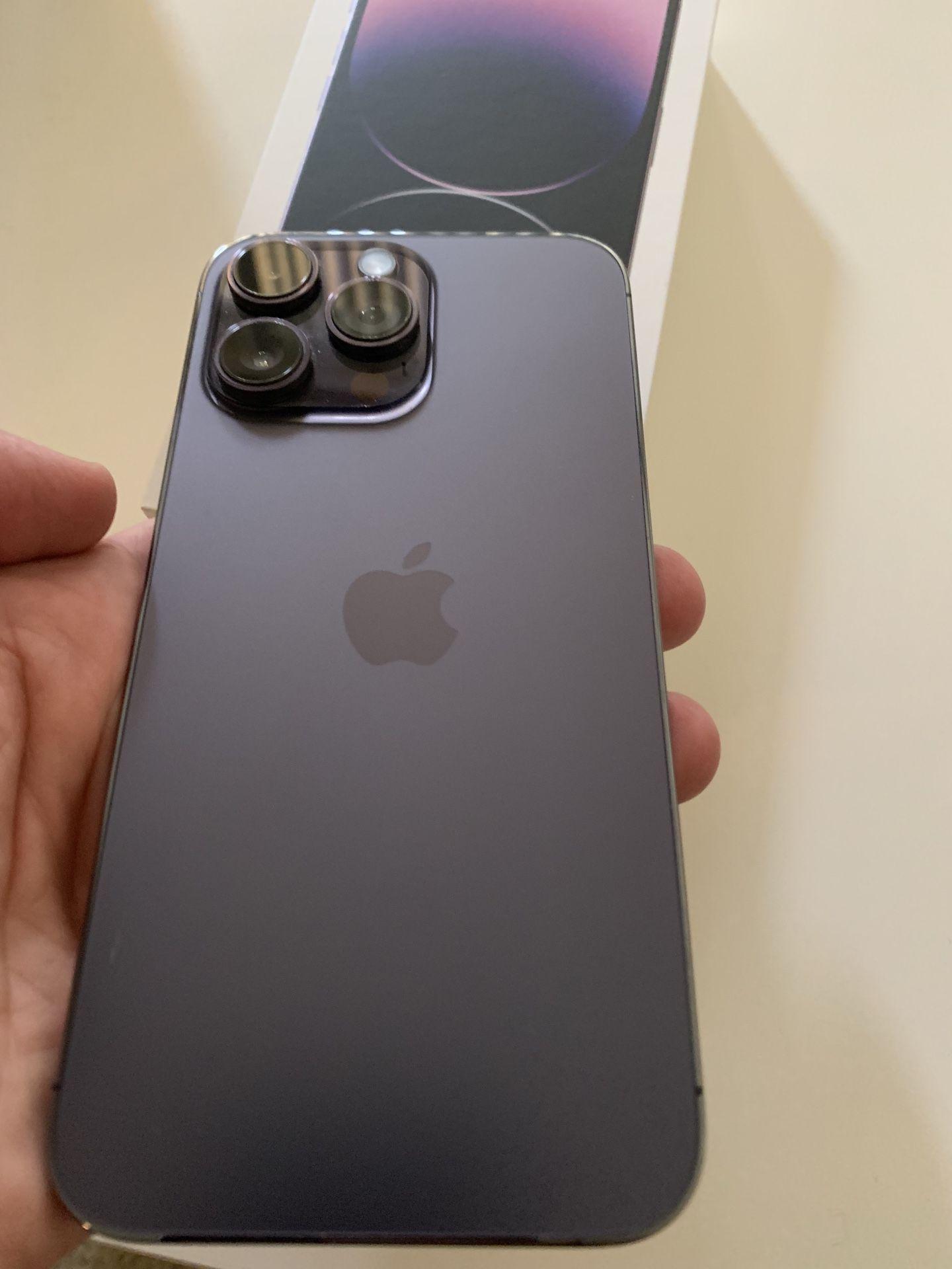 iPhone 14 Pro Max – 128GB – Deep Purple (Unlocked) – Like New