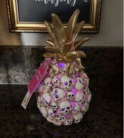 Spooky Skull Pineapple- Halloween Decor