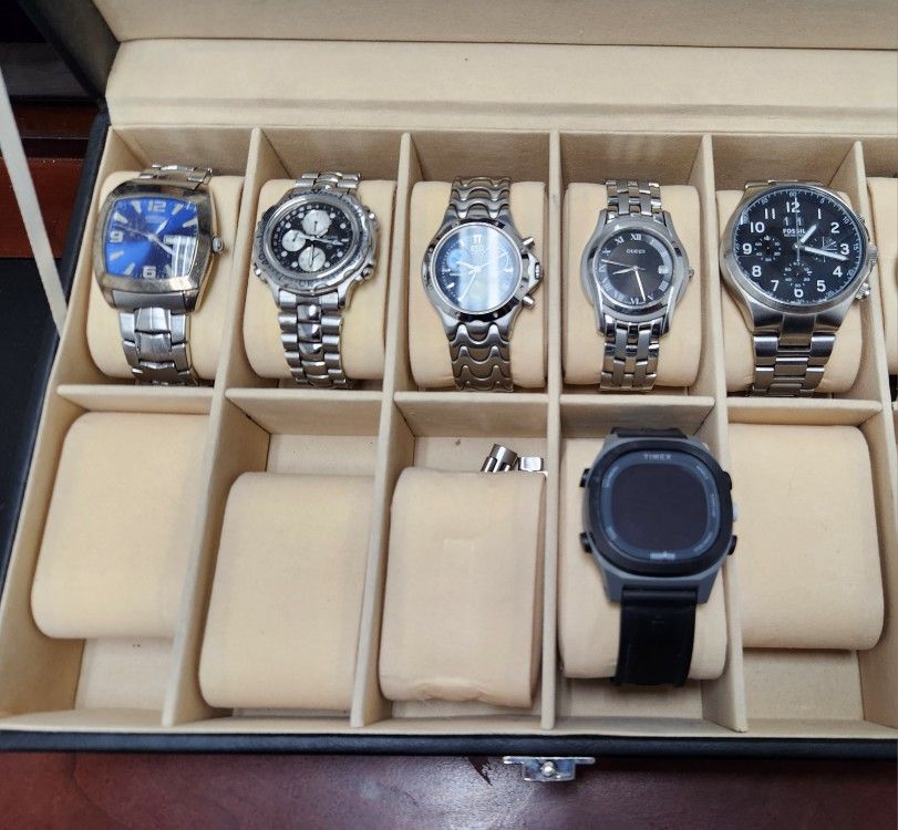 Watch Collection  - Gucci,  ESQ (Movado), Bulova,  Citizen, Fossil,  Timex x6 Watches & Case