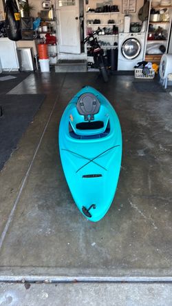 Cruze Kayak