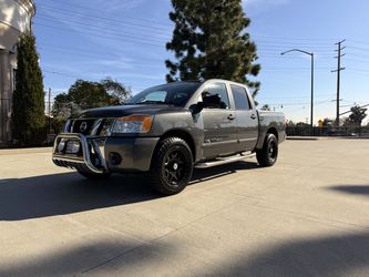 2012 Nissan Titan SV - 94K Miles - V8 - Warranty!!!