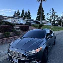 2018 Ford Fusion Hybrid